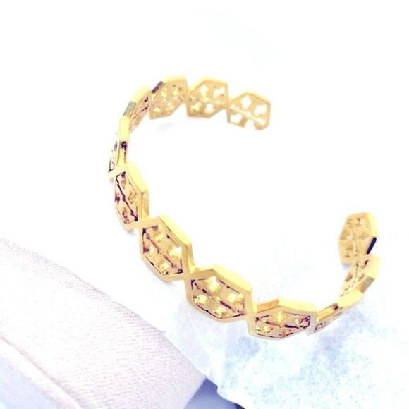 NWOT Tory  Burch T Gold Hexagon Cuff Bangle Bracelet - Picture 7 of 11